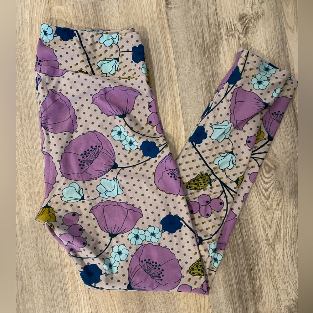 LuLaRoe Leggings Tall & Curvy